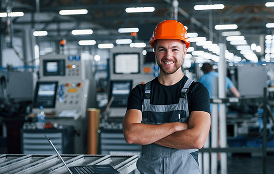 CNC Forgácsoló